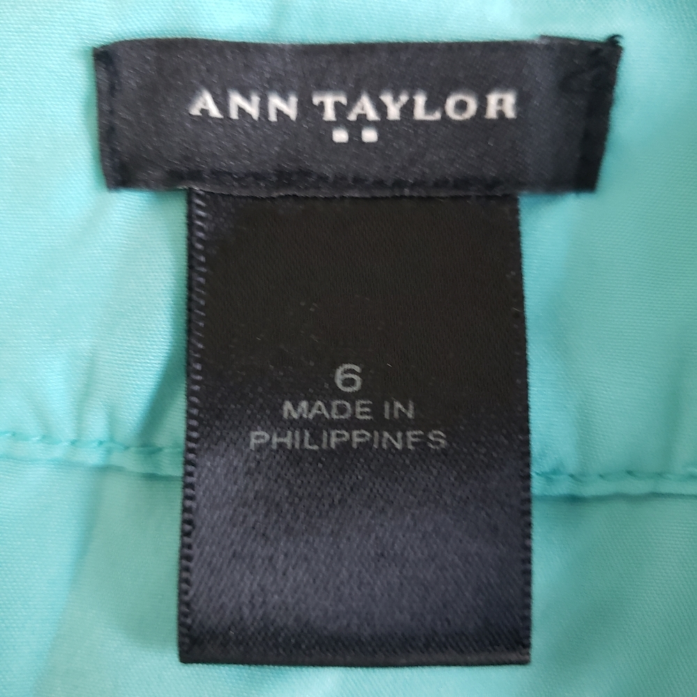 Ann Taylor Eyelet Pencil Skirt Green 6 - Picture 5 of 5